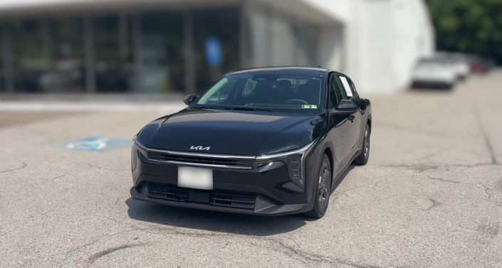 Thumbnail: 2025 Kia K4 - 1