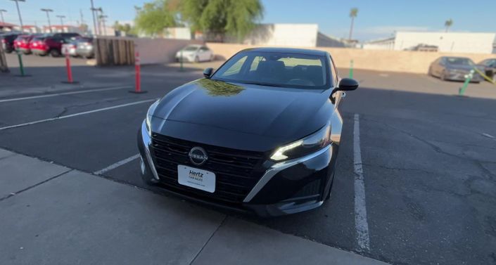 Thumbnail: 2025 Nissan Altima - 1