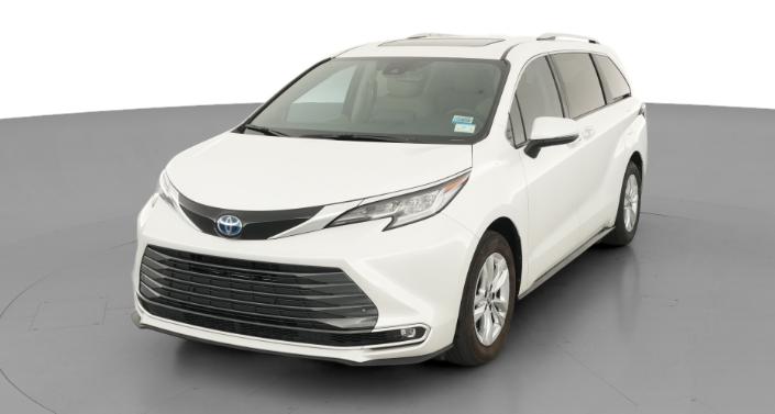 Thumbnail: 2024 Toyota Sienna - 1