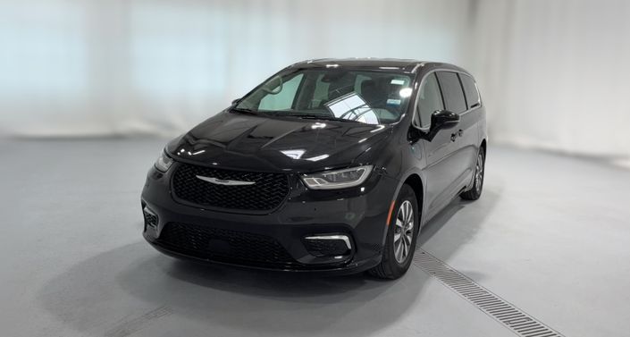 Thumbnail: 2024 Chrysler Pacifica - 1