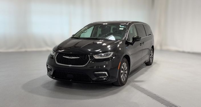 Thumbnail: 2024 Chrysler Pacifica - 1