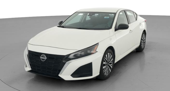 Thumbnail: 2025 Nissan Altima - 1
