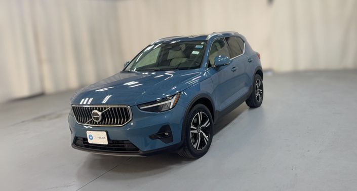Thumbnail: 2023 Volvo XC40 - 1