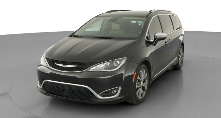 Thumbnail: 2017 Chrysler Pacifica - 1