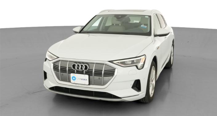 Thumbnail: 2019 Audi e-tron - 1