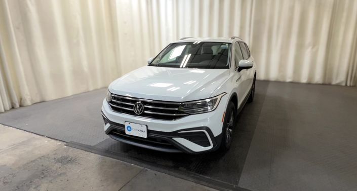 Thumbnail: 2024 Volkswagen Tiguan - 1