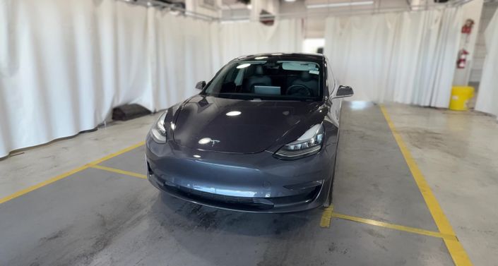 Thumbnail: 2019 Tesla Model 3 - 1