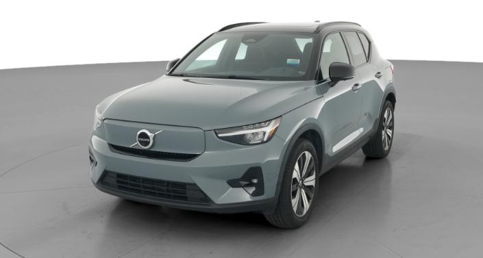 Thumbnail: 2023 Volvo XC40 - 1