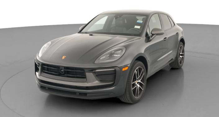 Thumbnail: 2023 Porsche Macan - 1
