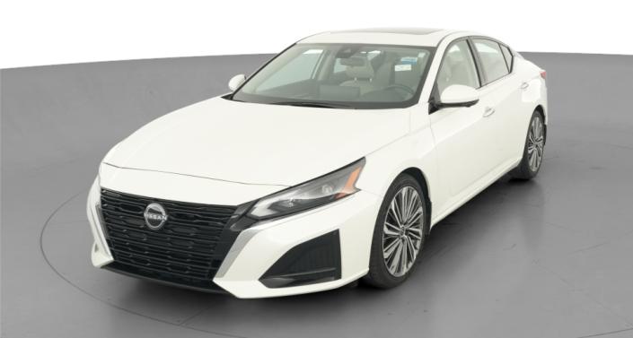 Thumbnail: 2023 Nissan Altima - 1