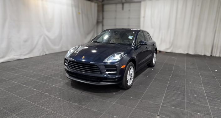 Thumbnail: 2020 Porsche Macan - 1