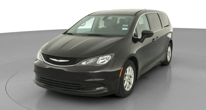 2017 Chrysler Pacifica Touring -
                  Hebron, OH