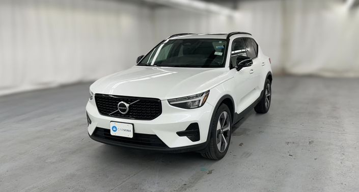 Thumbnail: 2024 Volvo XC40 - 1