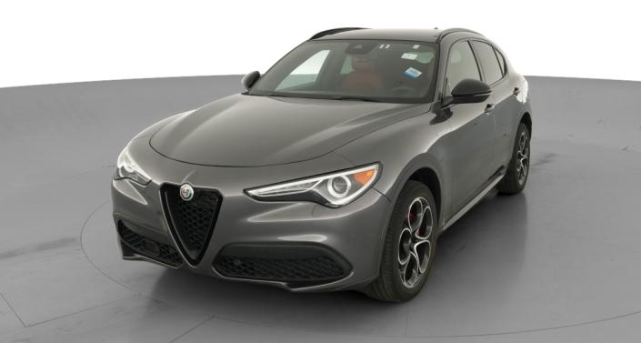 Thumbnail: 2022 Alfa Romeo Stelvio - 1