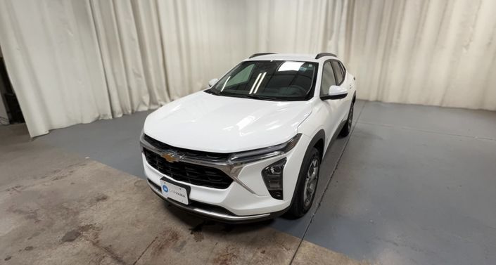 Thumbnail: 2025 Chevrolet Trax - 1
