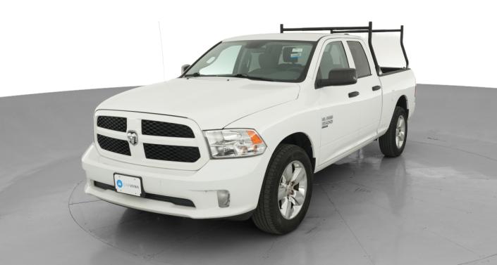 Thumbnail: 2019 RAM 1500 Classic - 1