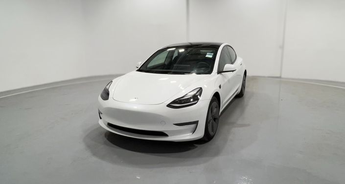 Thumbnail: 2023 Tesla Model 3 - 1