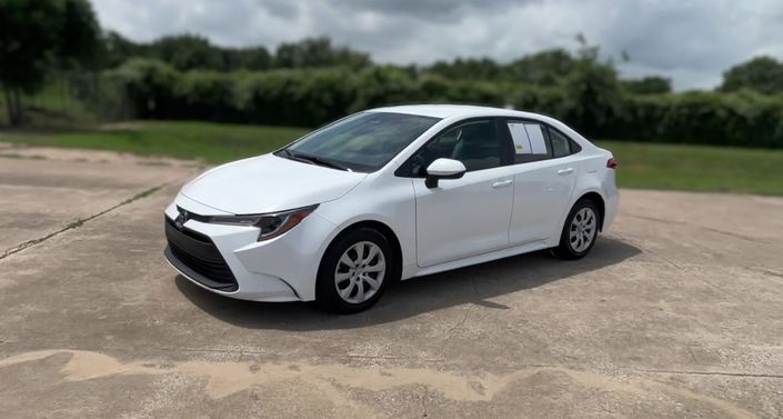 Thumbnail: 2025 Toyota Corolla - 1