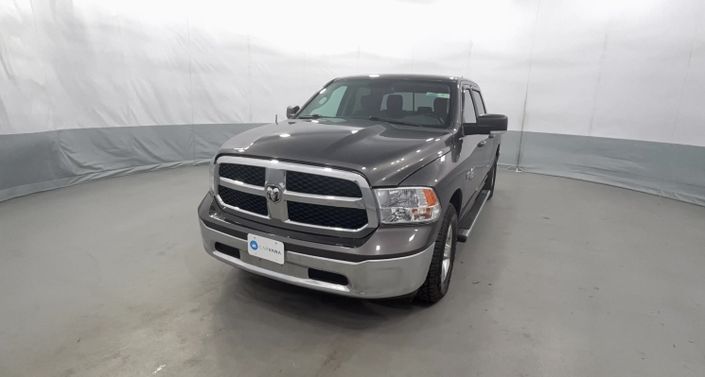 Thumbnail: 2020 RAM 1500 Classic - 1