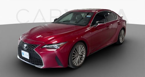 2022 Lexus IS