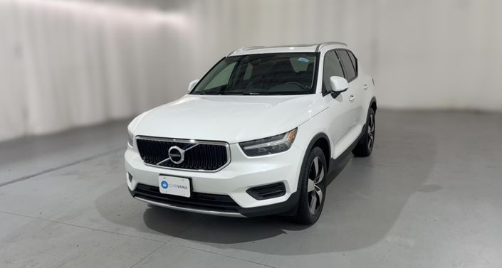 Thumbnail: 2022 Volvo XC40 - 1