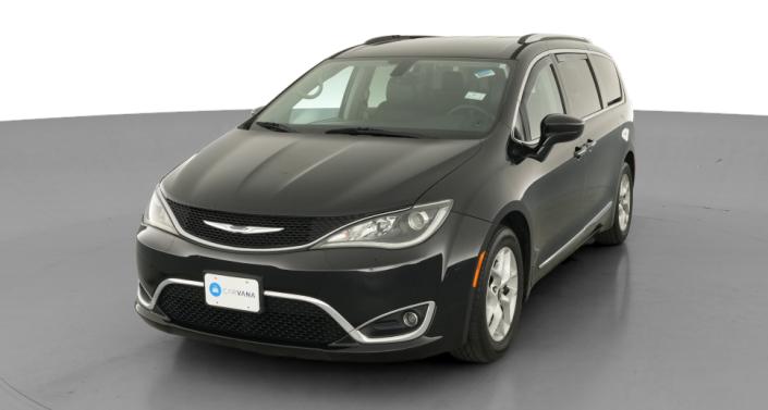 Thumbnail: 2017 Chrysler Pacifica - 1
