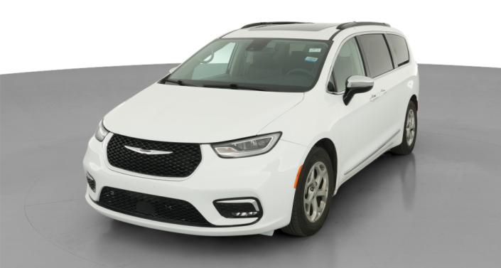 Thumbnail: 2023 Chrysler Pacifica - 1
