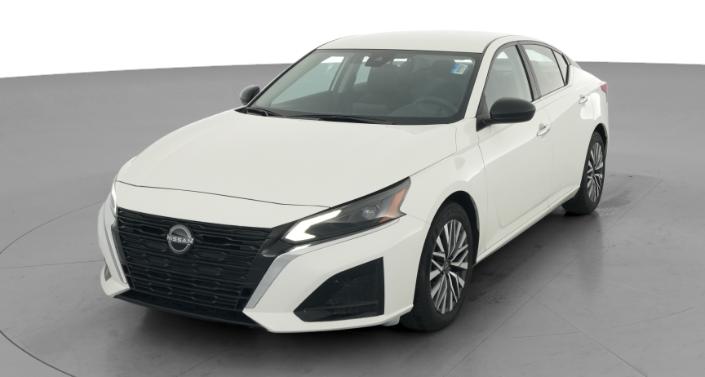 Thumbnail: 2025 Nissan Altima - 1