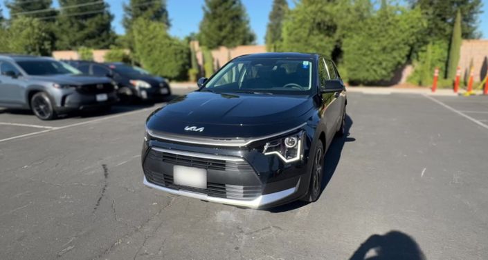 Thumbnail: 2026 Kia Niro - 1