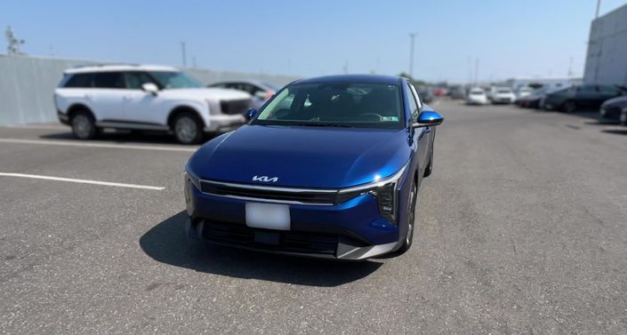 Thumbnail: 2025 Kia K4 - 1