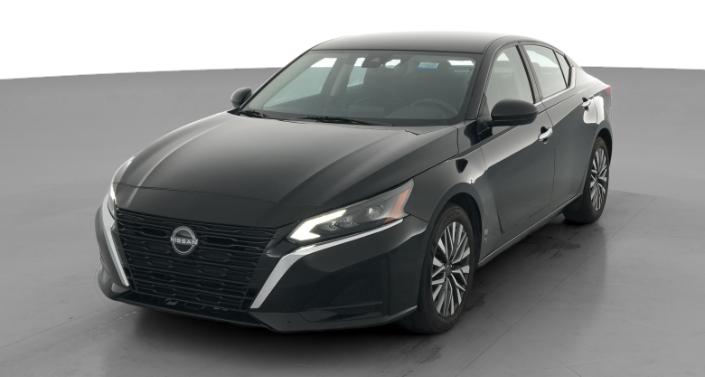 Thumbnail: 2025 Nissan Altima - 1