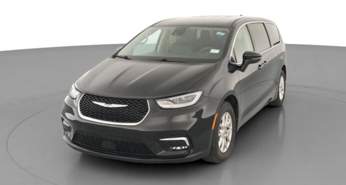 Thumbnail: 2023 Chrysler Pacifica - 1