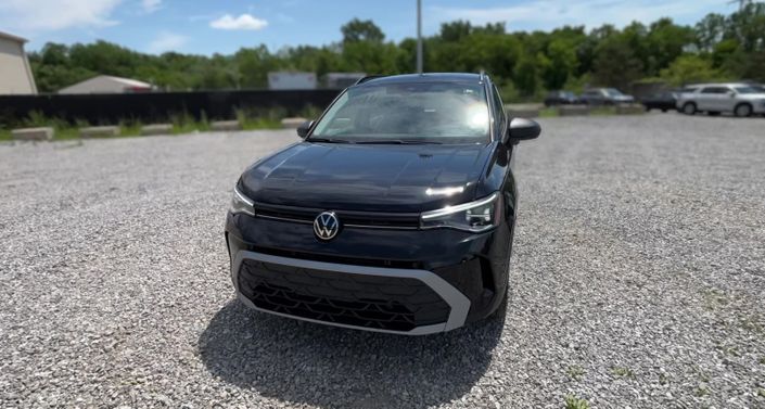 Thumbnail: 2026 Volkswagen Taos - 1