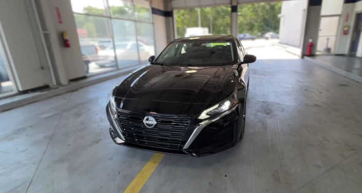Thumbnail: 2025 Nissan Altima - 1