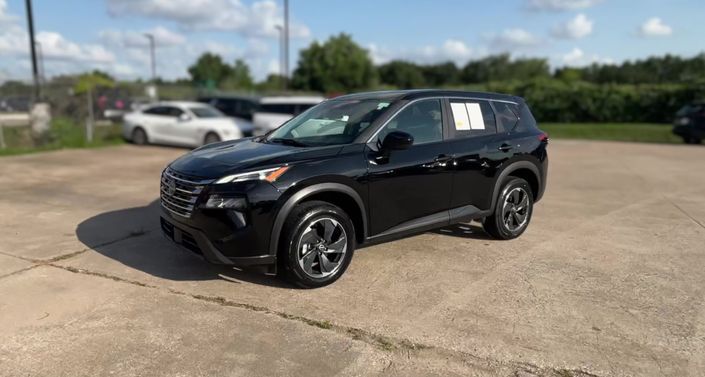 Thumbnail: 2025 Nissan Rogue - 1