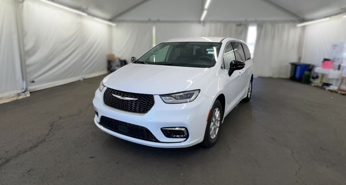 Thumbnail: 2024 Chrysler Pacifica - 1