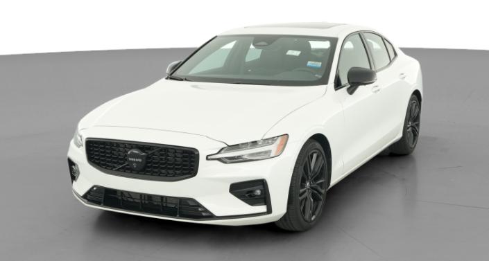 Thumbnail: 2024 Volvo S60 - 1