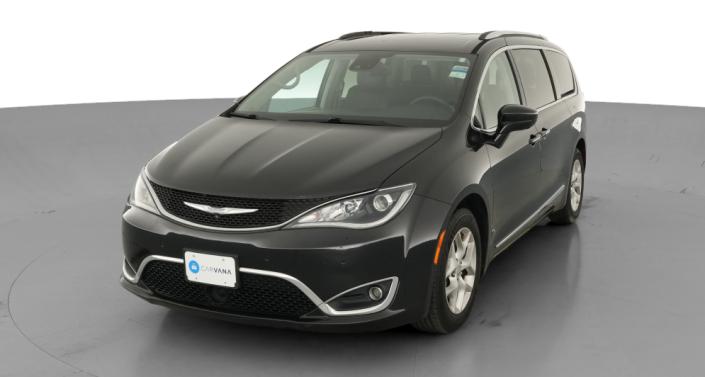 Thumbnail: 2017 Chrysler Pacifica - 1