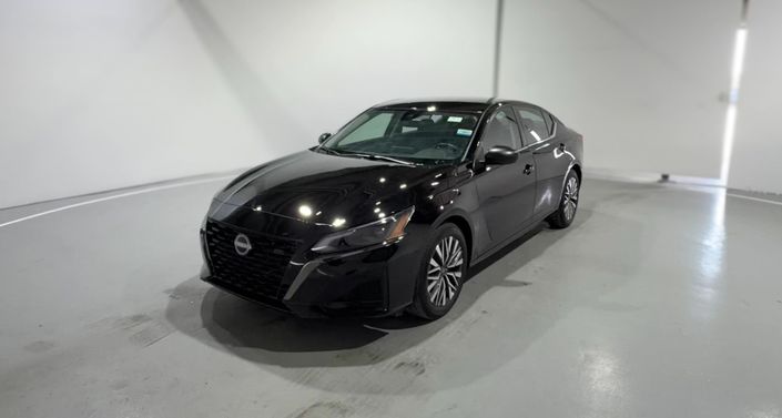 Thumbnail: 2026 Nissan Altima - 1