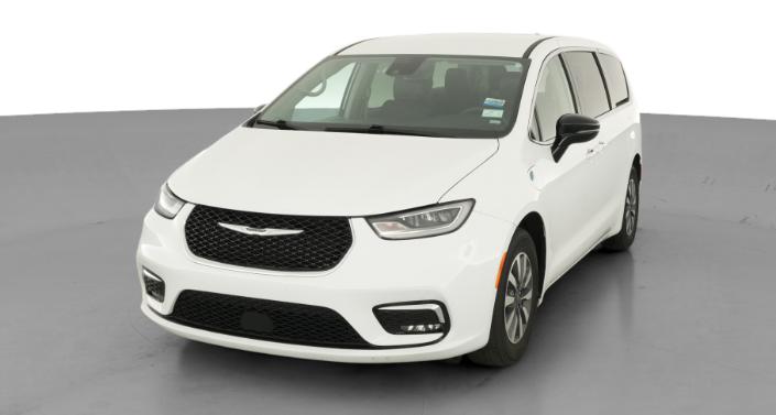 Thumbnail: 2024 Chrysler Pacifica - 1