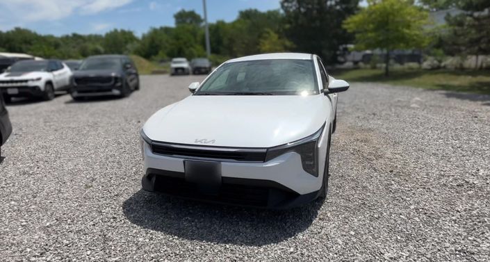 Thumbnail: 2026 Kia K4 - 1