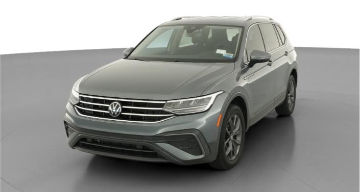 Thumbnail: 2022 Volkswagen Tiguan - 1