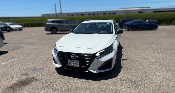 Thumbnail: 2025 Nissan Altima - 1