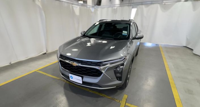 Thumbnail: 2026 Chevrolet Trax - 1