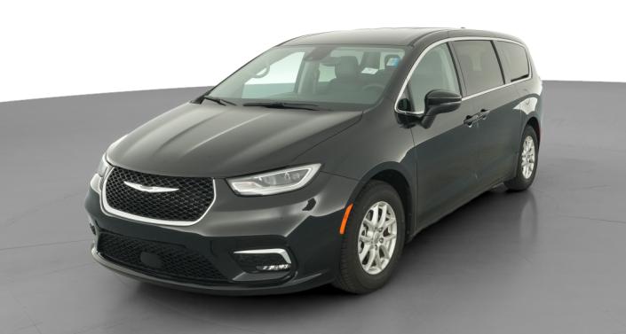 Thumbnail: 2023 Chrysler Pacifica - 1