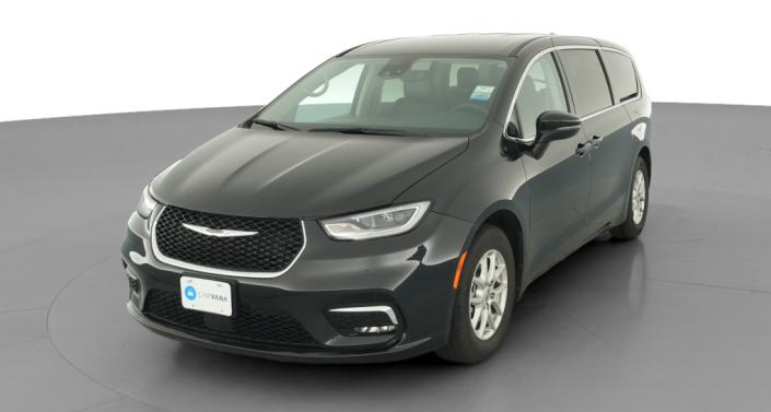 Thumbnail: 2023 Chrysler Pacifica - 1