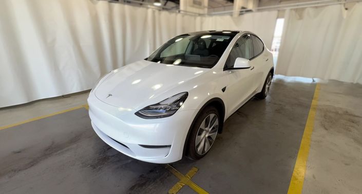 Thumbnail: 2023 Tesla Model Y - 1