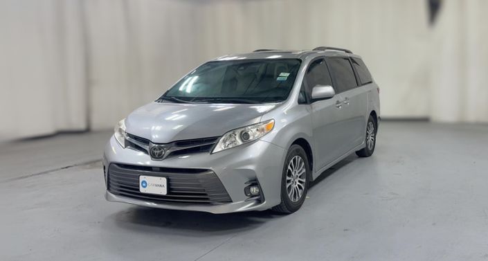 Thumbnail: 2018 Toyota Sienna - 1