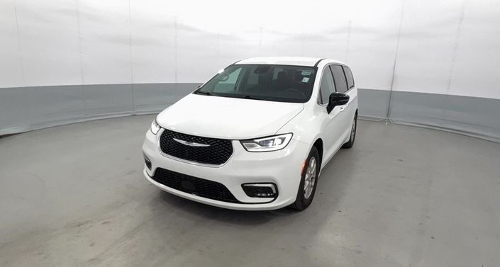 Thumbnail: 2024 Chrysler Pacifica - 1