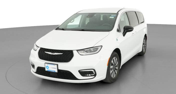 Thumbnail: 2024 Chrysler Pacifica - 1